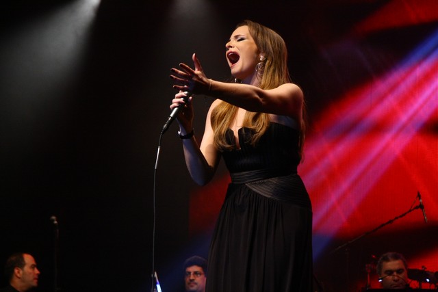 Tania Kassis in Concert